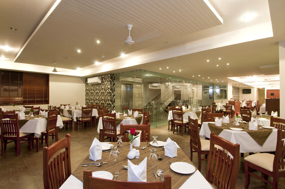 Hotel Deviram Palace Agra  Esterno foto
